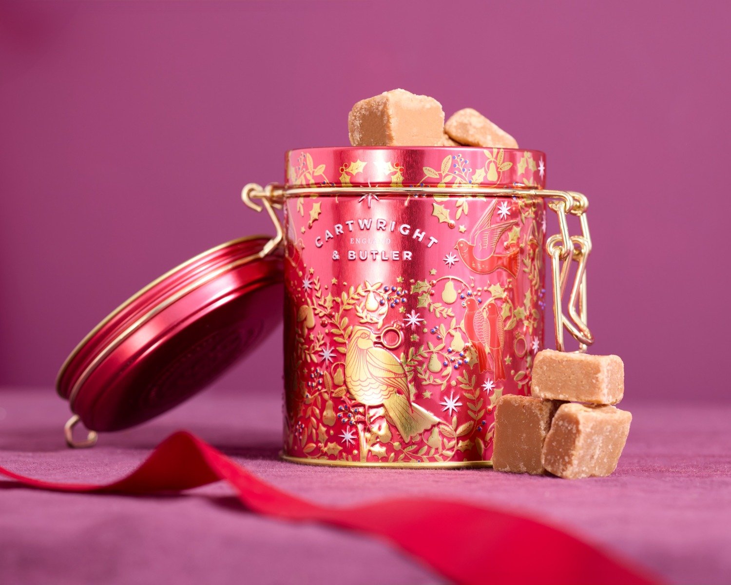 12 Days of Christmas Butter Fudge in Tin 175g, Red